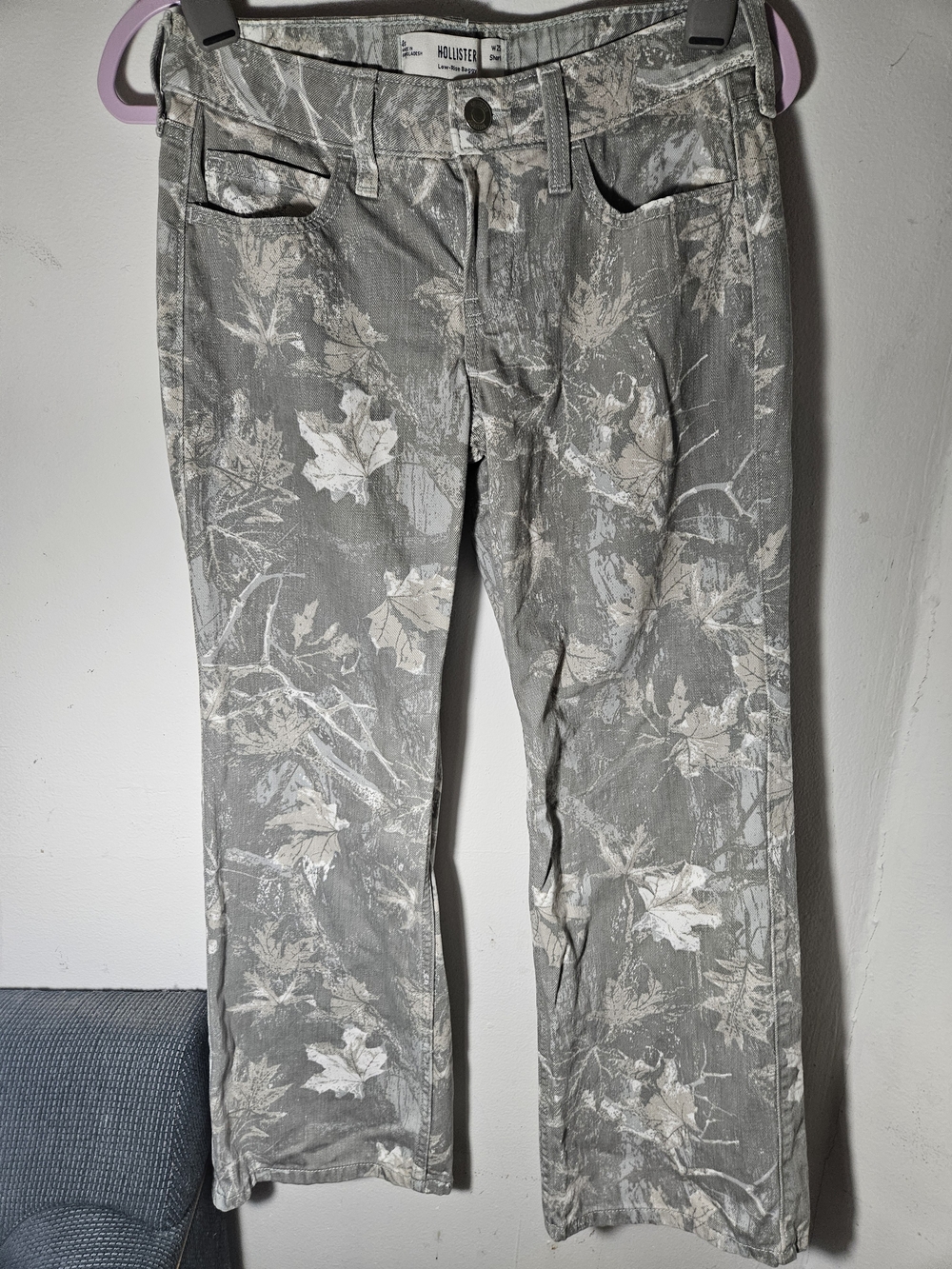 Hollister NWOT Olive Green Camouflage Pants